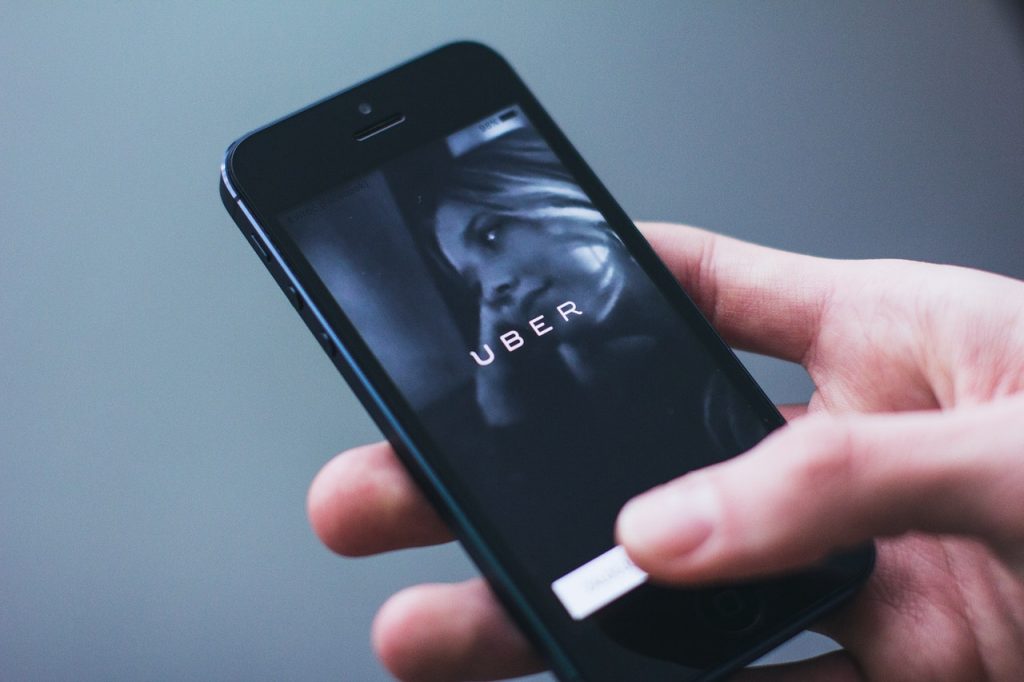 What is Geofencing, and How Can It Be Used in Location-Based Marketing? 5 UBER